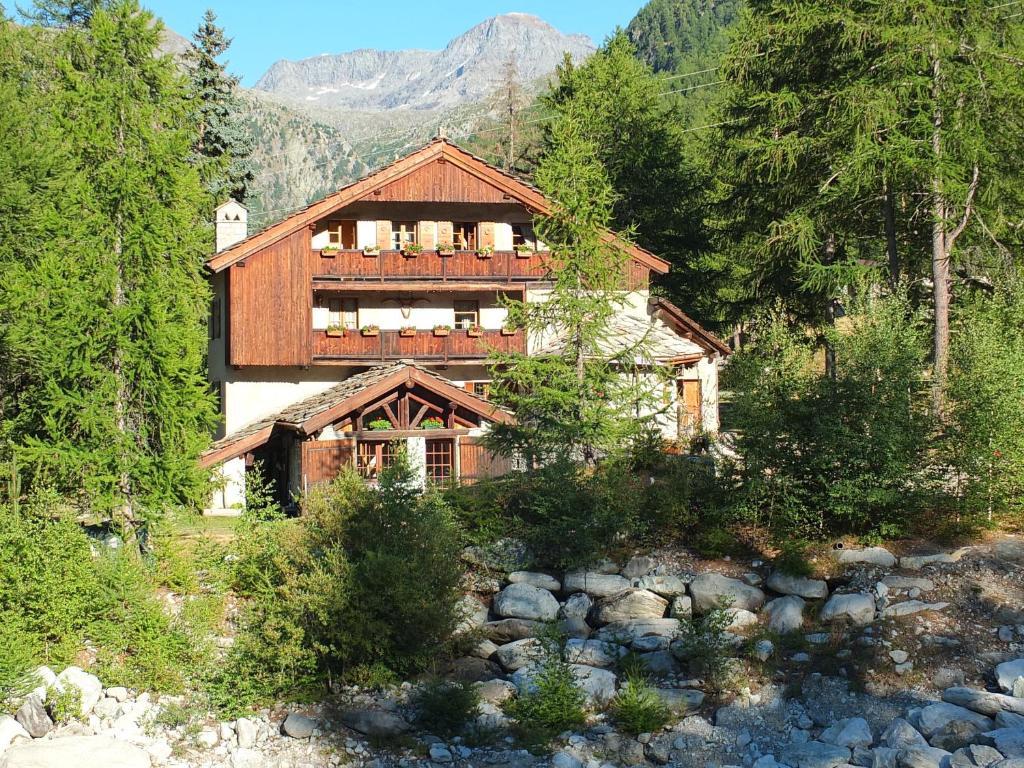 Chalet Lavis Trafford Bed and Breakfast Bramans Exterior foto